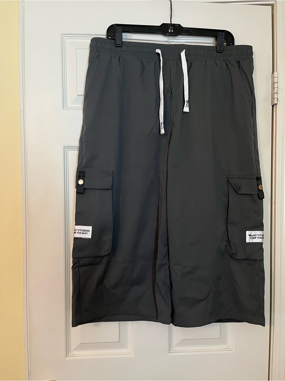 PM050726 Women's Dark Gray Cargo Shorts with Drawstring Waist